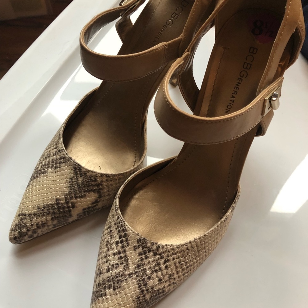 BCBG heels